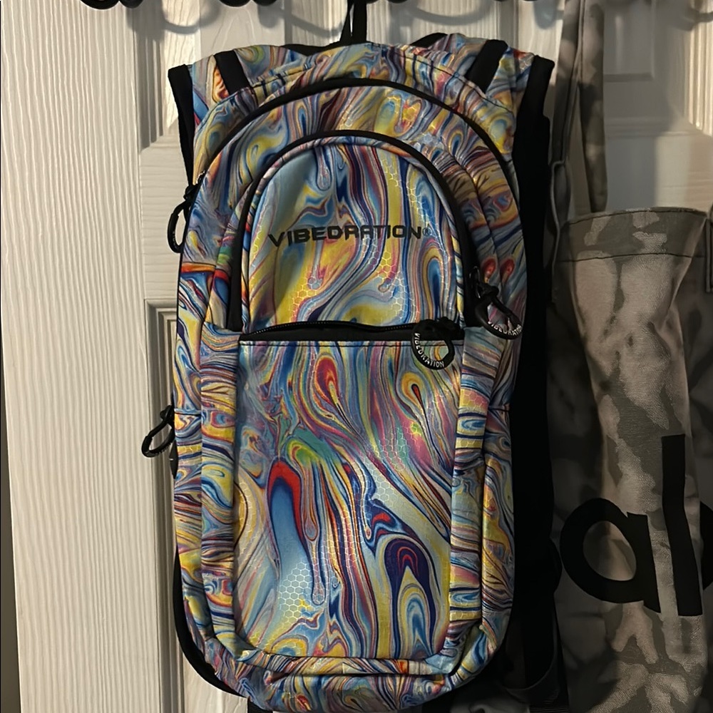 Vibedration running backpack